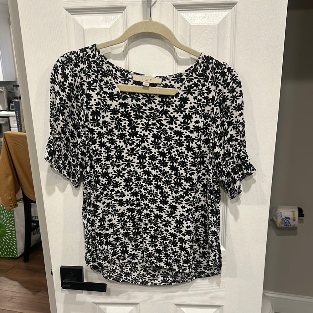 Black and White Floral Top